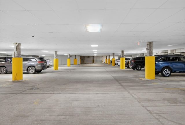 1 Francis Drive 309, Andover, MA 01810