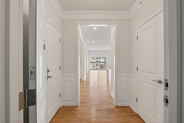 1 Francis Drive 309, Andover, MA 01810