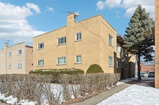 8307 N Christiana Avenue 2W, Skokie, IL 60076