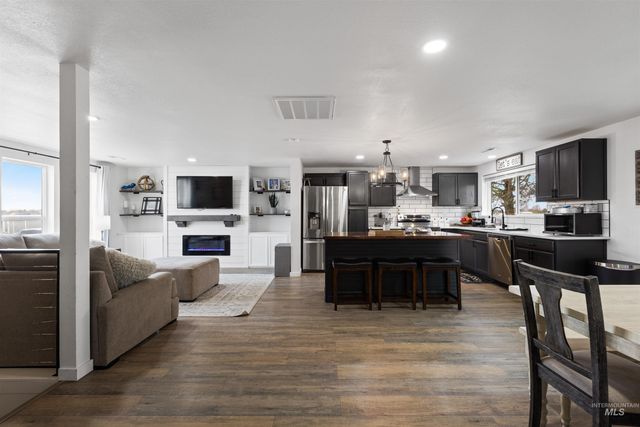 11583 Orchard Ave, Nampa, ID 83651