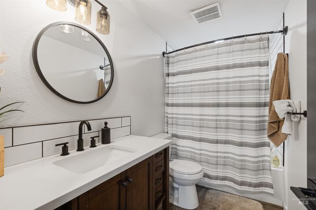 11583 Orchard Ave, Nampa, ID 83651