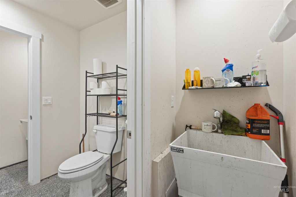 11583 Orchard Ave, Nampa, ID 83651 photo 43