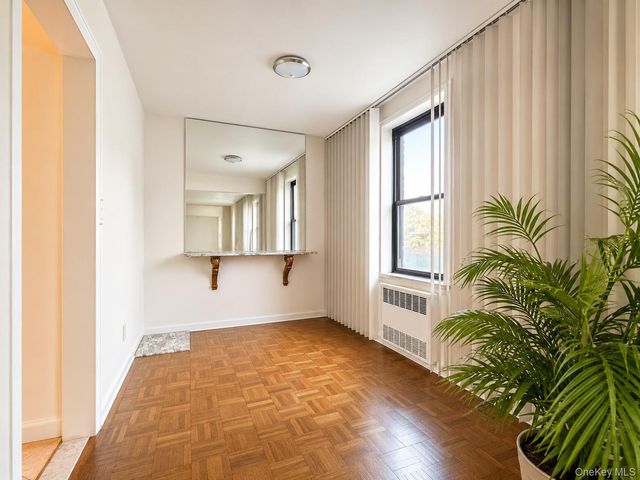 226-26 Union Turnpike 1F, Oakland Gardens, NY 11364