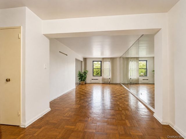 226-26 Union Turnpike 1F, Oakland Gardens, NY 11364