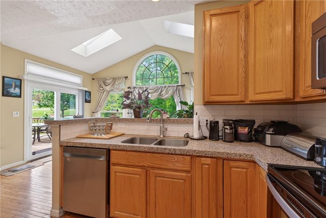 2284 Wild Dance, Beavercreek, OH 45434