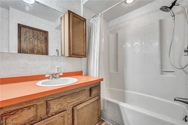 170 E 194th Street, Euclid, OH 44119
