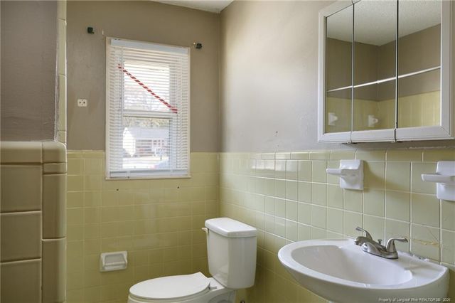 1045 Rulnick Street B, Fayetteville, NC 28306