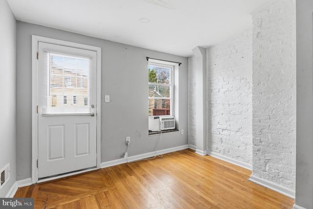 1206 W CROSS ST W, Baltimore, MD 21230