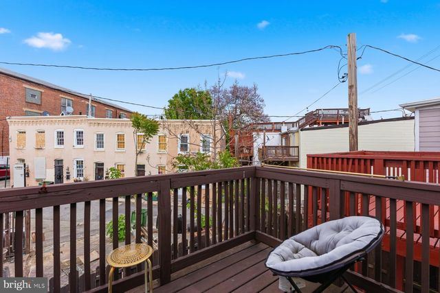 1206 W CROSS ST W, Baltimore, MD 21230