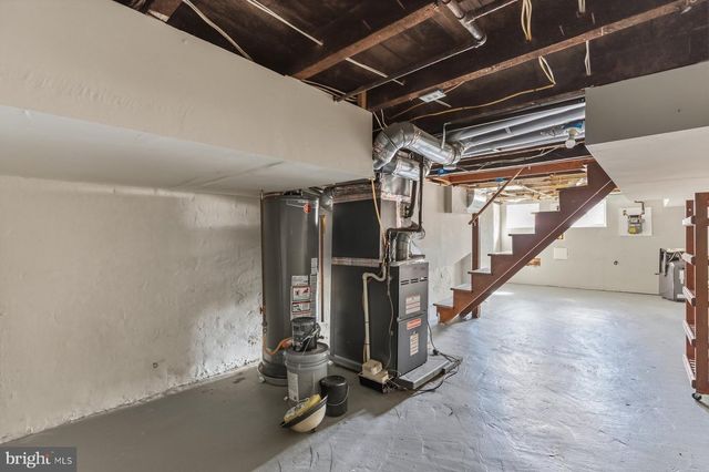 1206 W CROSS ST W, Baltimore, MD 21230