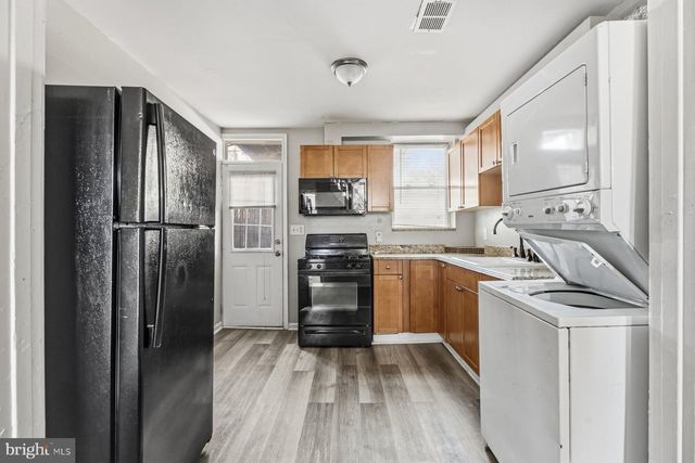 1206 W CROSS ST W, Baltimore, MD 21230