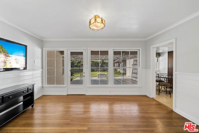 11959 Foxboro Drive, Los Angeles, CA 90049