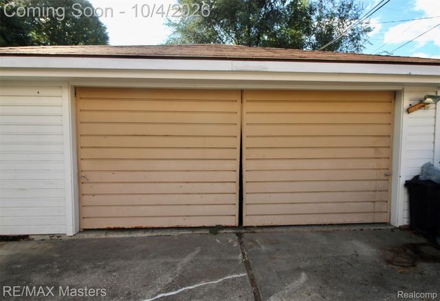 8148 Buckingham Avenue, Allen Park, MI 48101