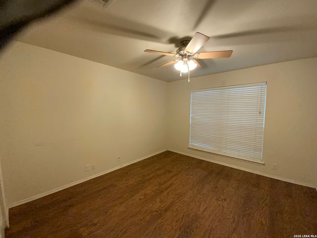 9030 Pinseeker, Selma, TX 78154