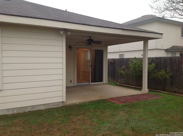 9030 Pinseeker, Selma, TX 78154