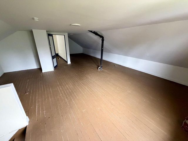 2206 W Keefe AVENUE, Milwaukee, WI 53206
