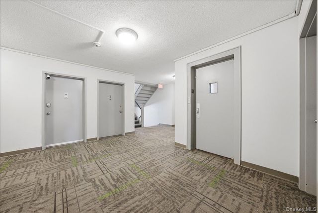 161 Pearsall Drive 2B, Mount Vernon, NY 10552