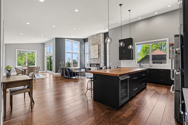 14 Trowbridge Street, Grand Rapids, MI 49503