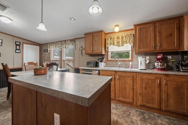 470 Antigua Drive, Point Blank, TX 77364