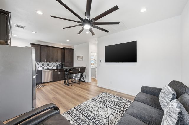 3008 S 3rd Street, Waco, TX 76706