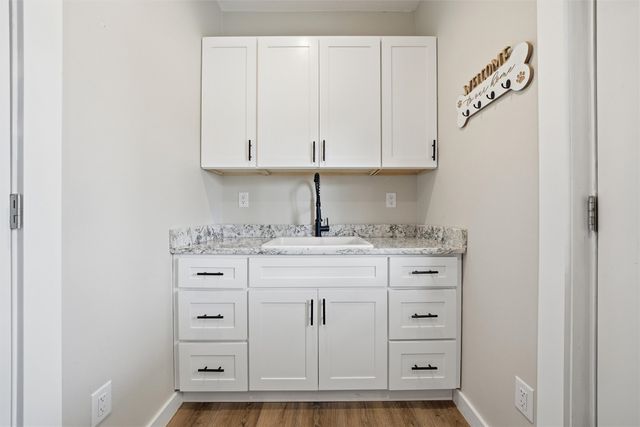 3008 S 3rd Street, Waco, TX 76706