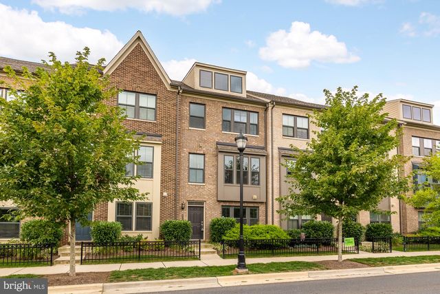 4707 VAN BUREN ST, Riverdale, MD 20737