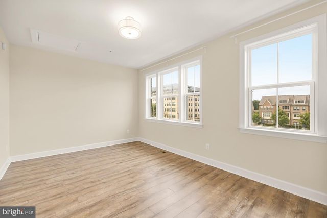 4707 VAN BUREN ST, Riverdale, MD 20737