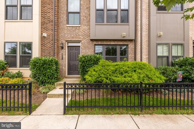 4707 VAN BUREN ST, Riverdale, MD 20737