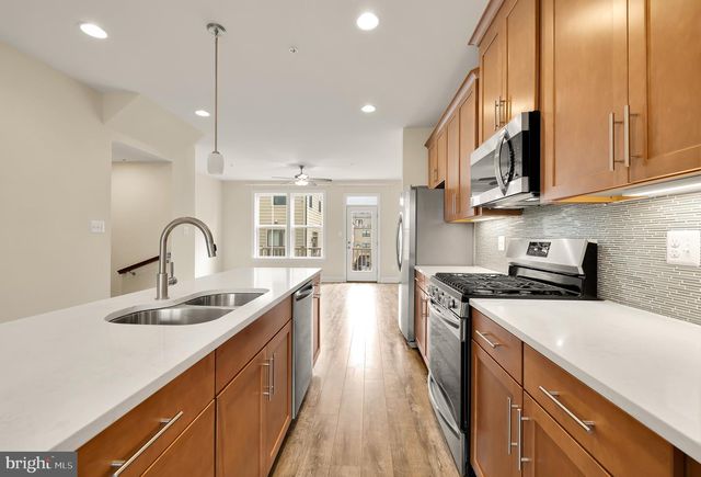 4707 VAN BUREN ST, Riverdale, MD 20737