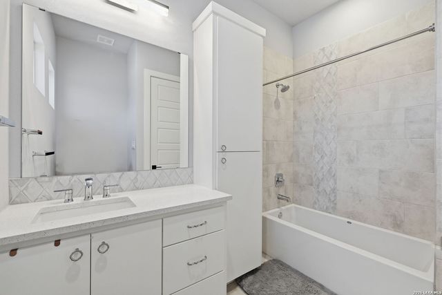 340 Copper Crest, New Braunfels, TX 78132