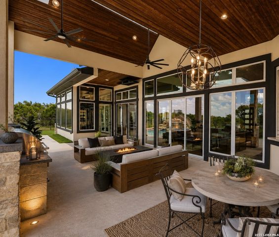 340 Copper Crest, New Braunfels, TX 78132