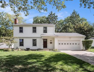 1612 Gorham Drive, Grand Rapids, MI 49506