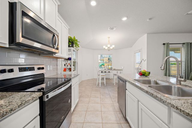 149 Rearden BLVD, Jarrell, TX 76537