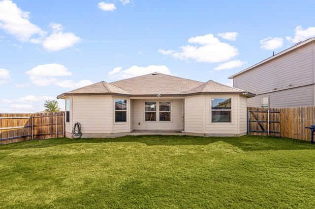 149 Rearden BLVD, Jarrell, TX 76537