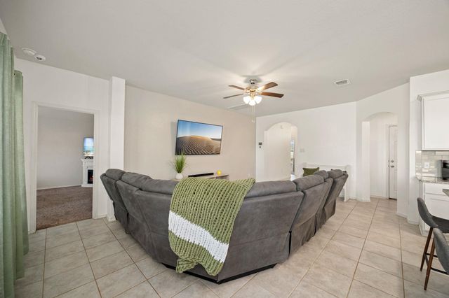 149 Rearden BLVD, Jarrell, TX 76537