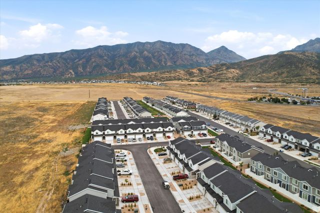 1123 W HIDDEN SPRING DR, Santaquin, UT 84655