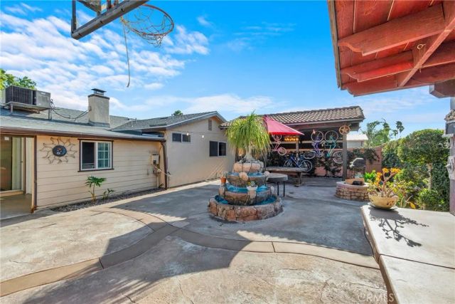 1780 Walden, Hemet, CA 92545