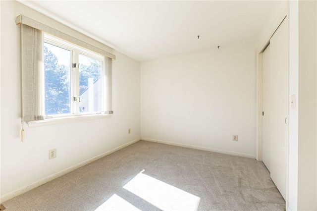 5 Wolf Trapp, Pittsford, NY 14534