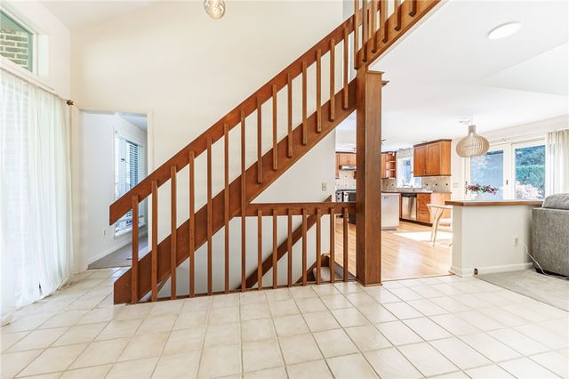 5 Wolf Trapp, Pittsford, NY 14534