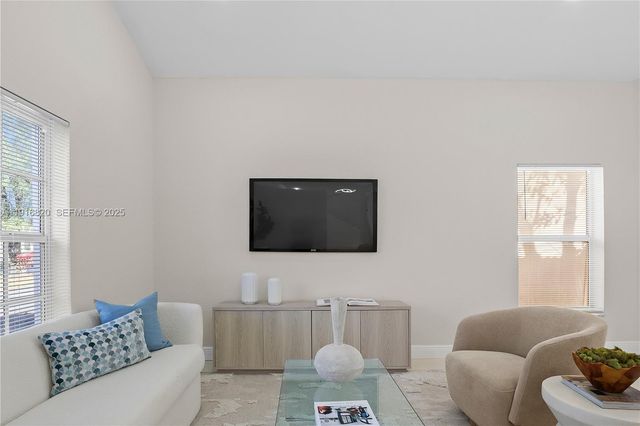 1223 NW 125th Ter, Sunrise, FL 33323