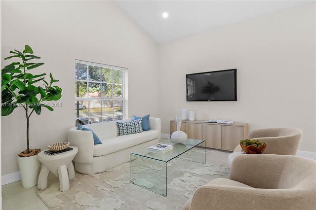 1223 NW 125th Ter, Sunrise, FL 33323