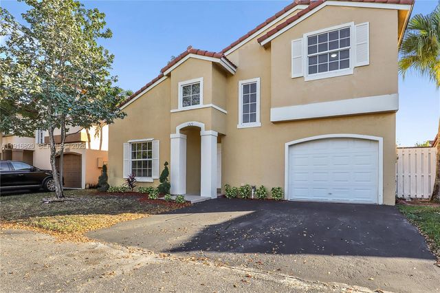 1223 NW 125th Ter, Sunrise, FL 33323