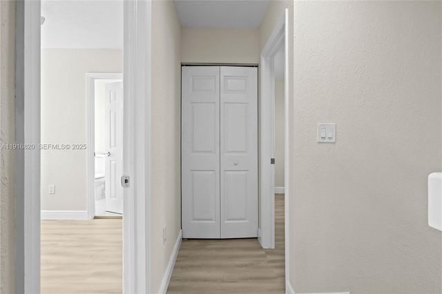 1223 NW 125th Ter, Sunrise, FL 33323