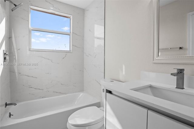 1223 NW 125th Ter, Sunrise, FL 33323