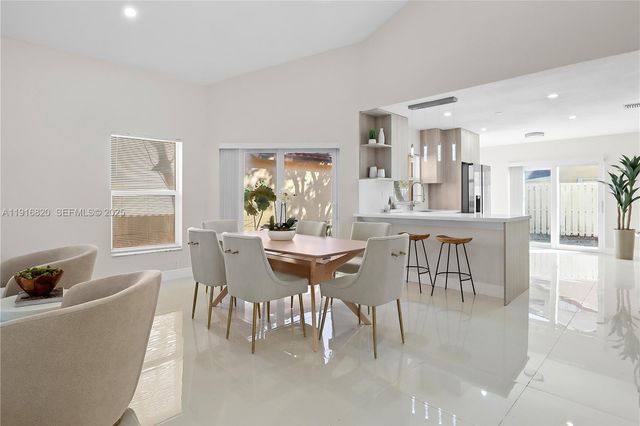 1223 NW 125th Ter, Sunrise, FL 33323