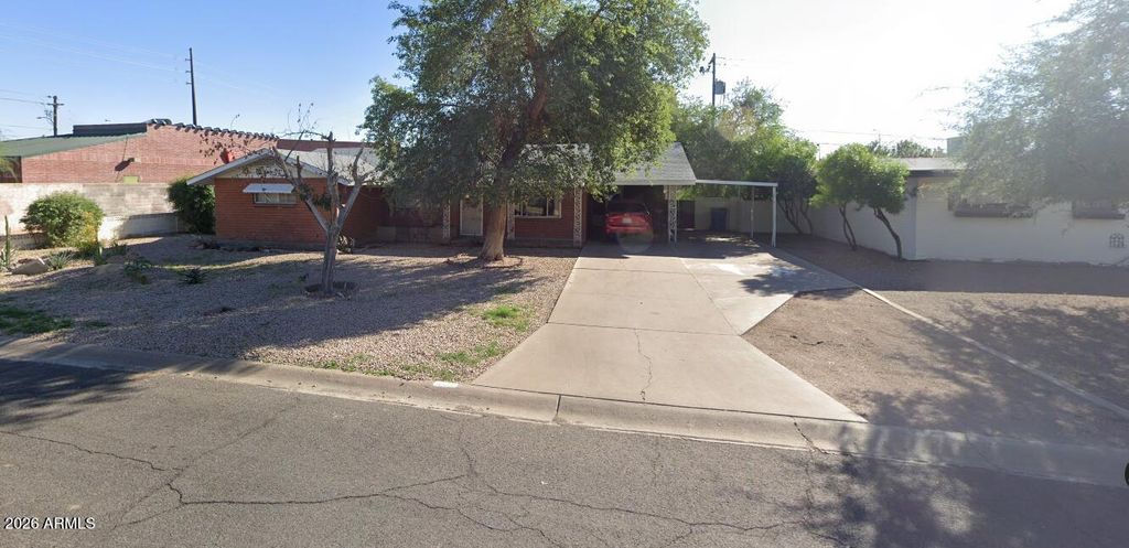 727 E SOLANA Drive, Tempe, AZ 85281