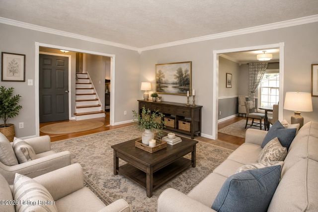 10110 Saint Rene Rd, Louisville, KY 40299