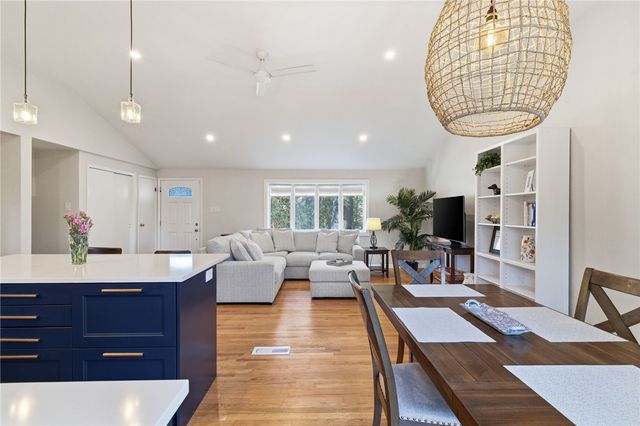 199 Avondale Street, Ross Twp, PA 15237