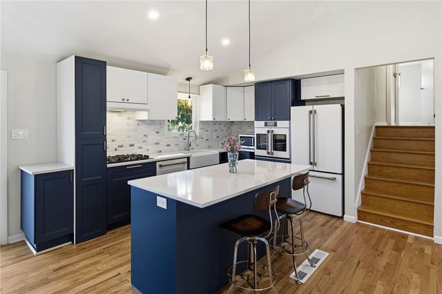 199 Avondale Street, Ross Twp, PA 15237