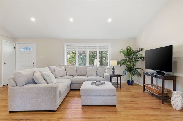 199 Avondale Street, Ross Twp, PA 15237